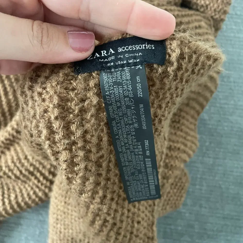 Zara Accessories Scarf Womens M Brown Cable Knit Chunky Oversized Minimalist